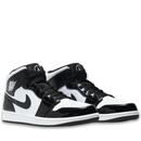 Air Jordan 1 Mid SE Black and White