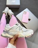 New Balance 9060 Branco e Rosa